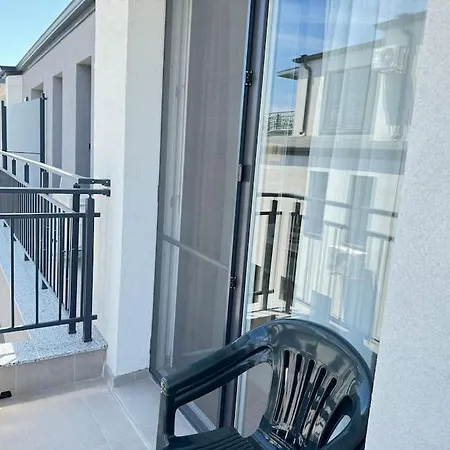 Saltwater Escape In 公寓 *