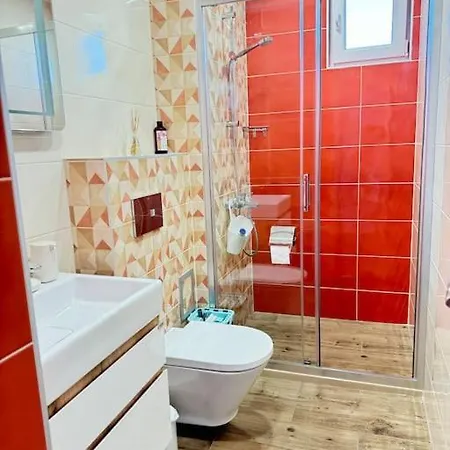 Saltwater Escape In 公寓 *