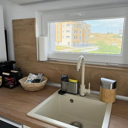 Saltwater Escape In 公寓 索佐波尔